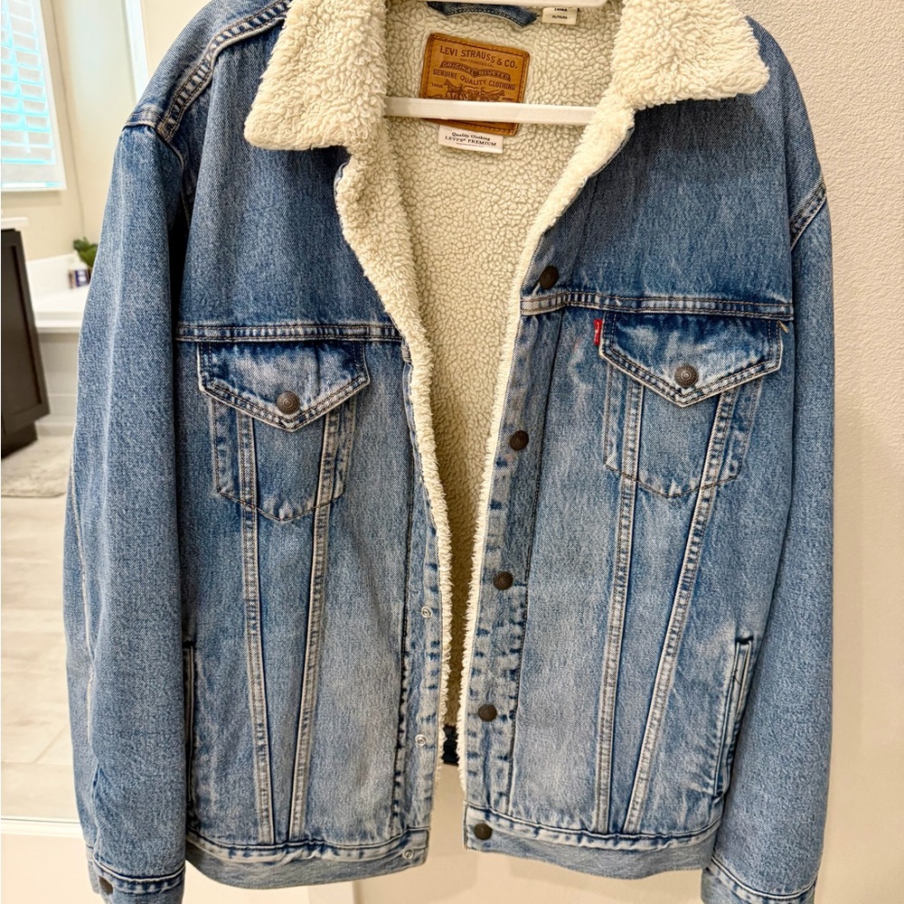 Levi's Type III Blue Denim Sherpa Trucker Jacket
